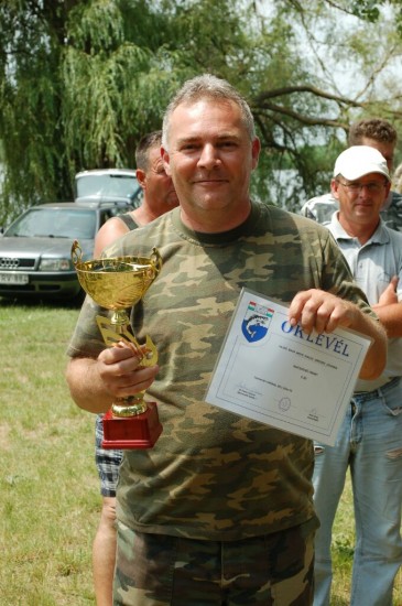 2. helyezett: Gáspár István 2db harcsa 15,54 kg